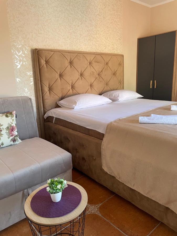 Villa Guci Ulcinj Exteriör bild