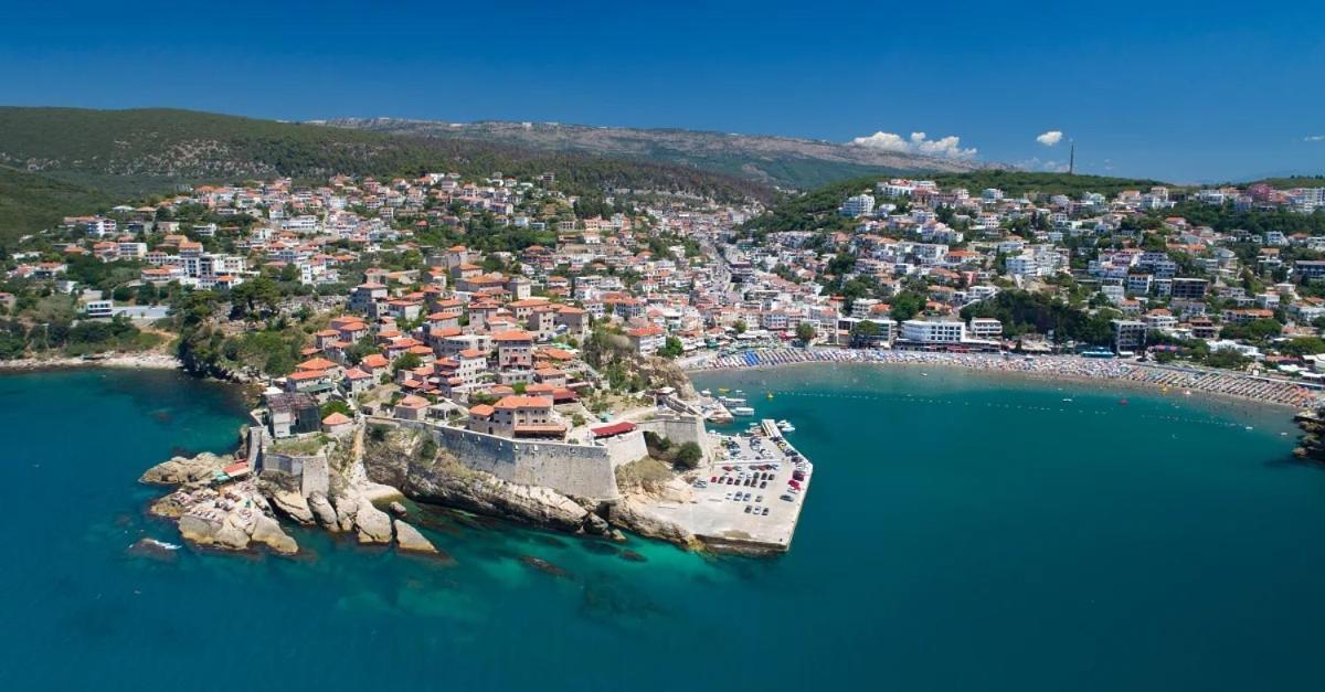 Villa Guci Ulcinj Exteriör bild