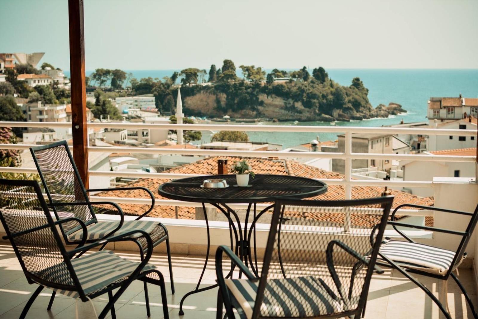 Villa Guci Ulcinj Exteriör bild